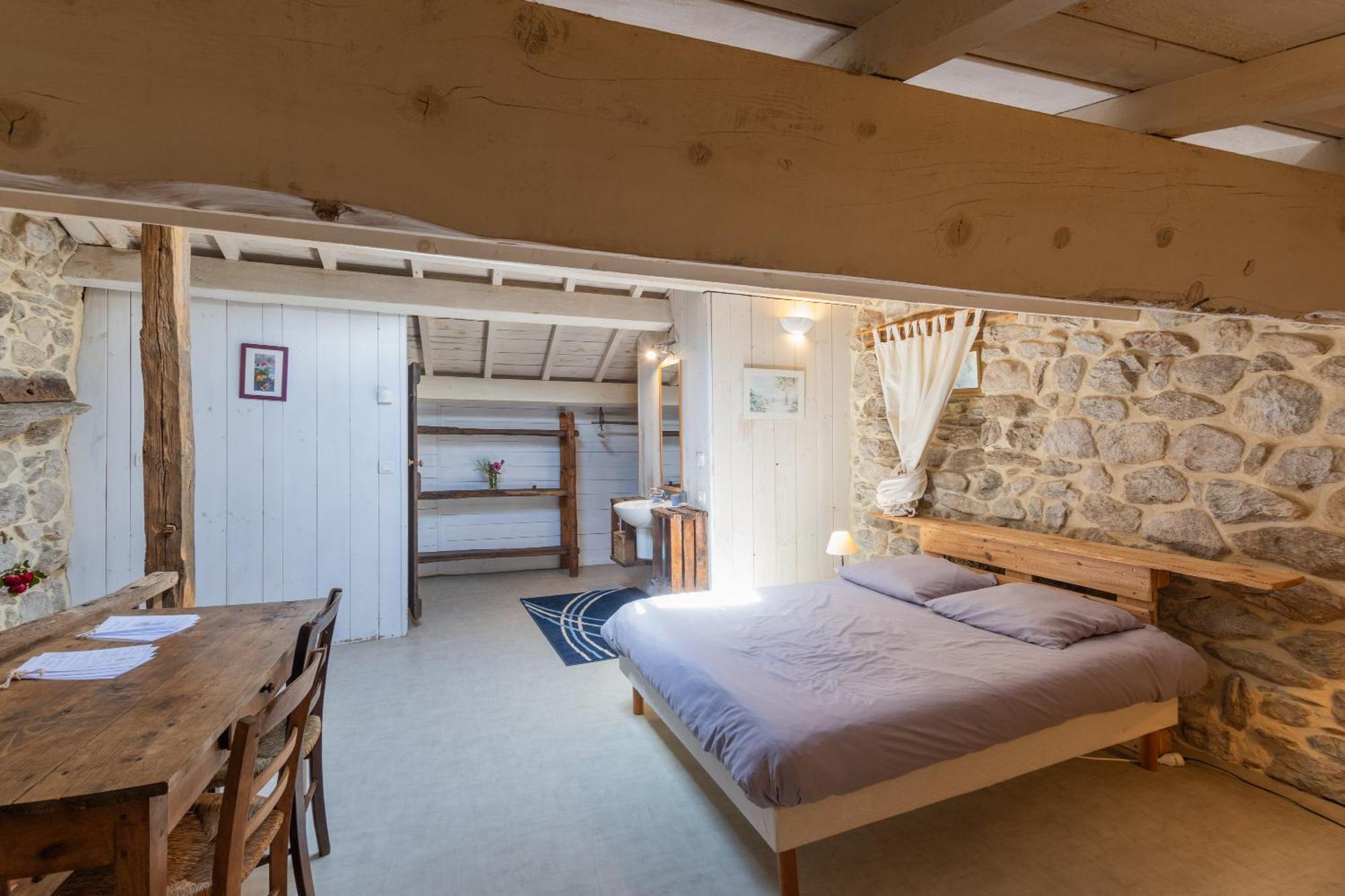 Les Chambres De La Ferme De Chalas Valgorge Dış mekan fotoğraf